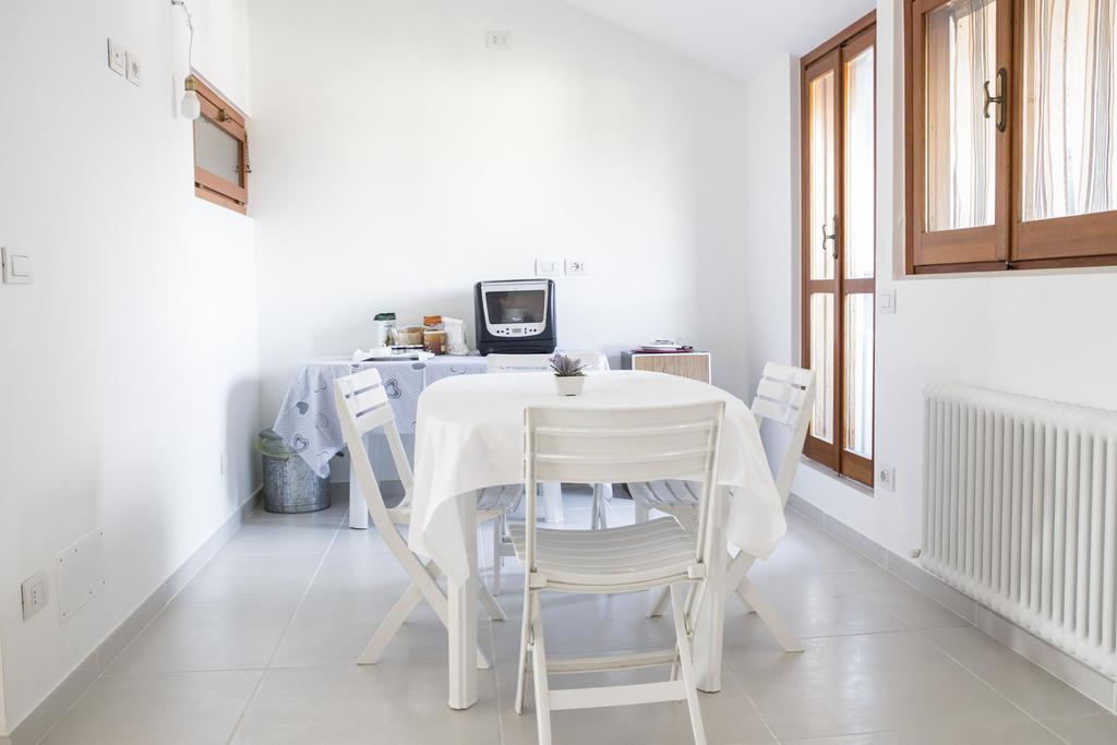Bianco Nuvola Bed & Breakfast Montecchio  Екстериор снимка