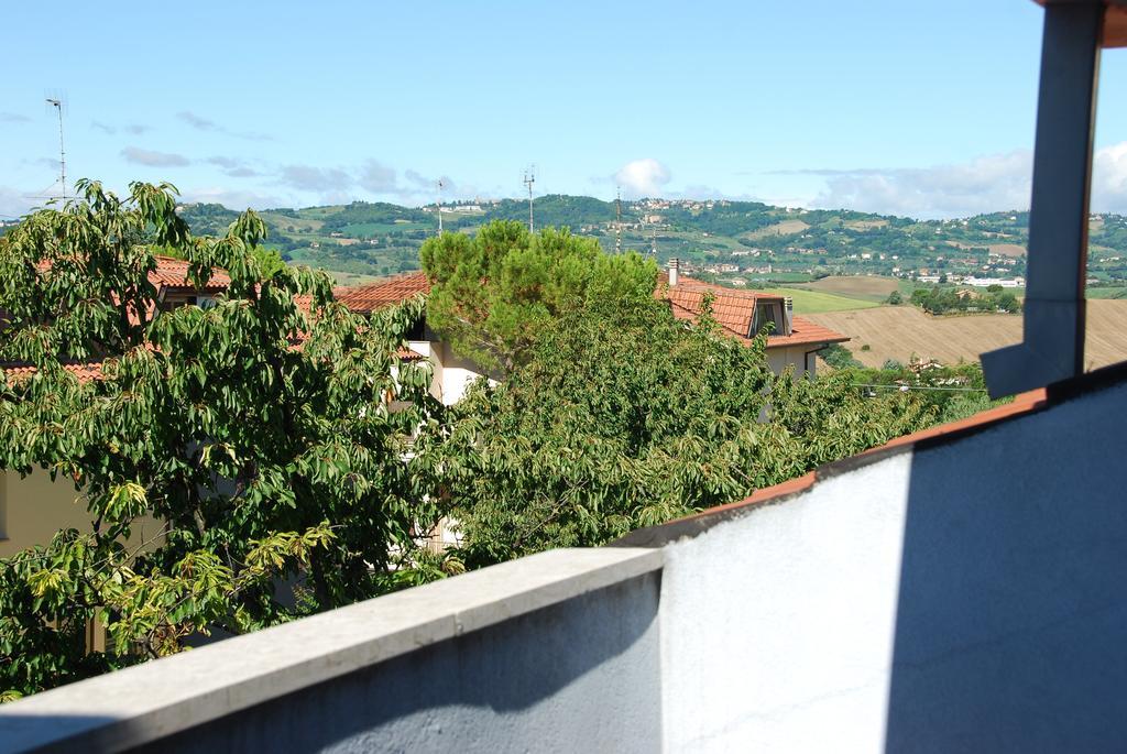 Bianco Nuvola Bed & Breakfast Montecchio  Стая снимка